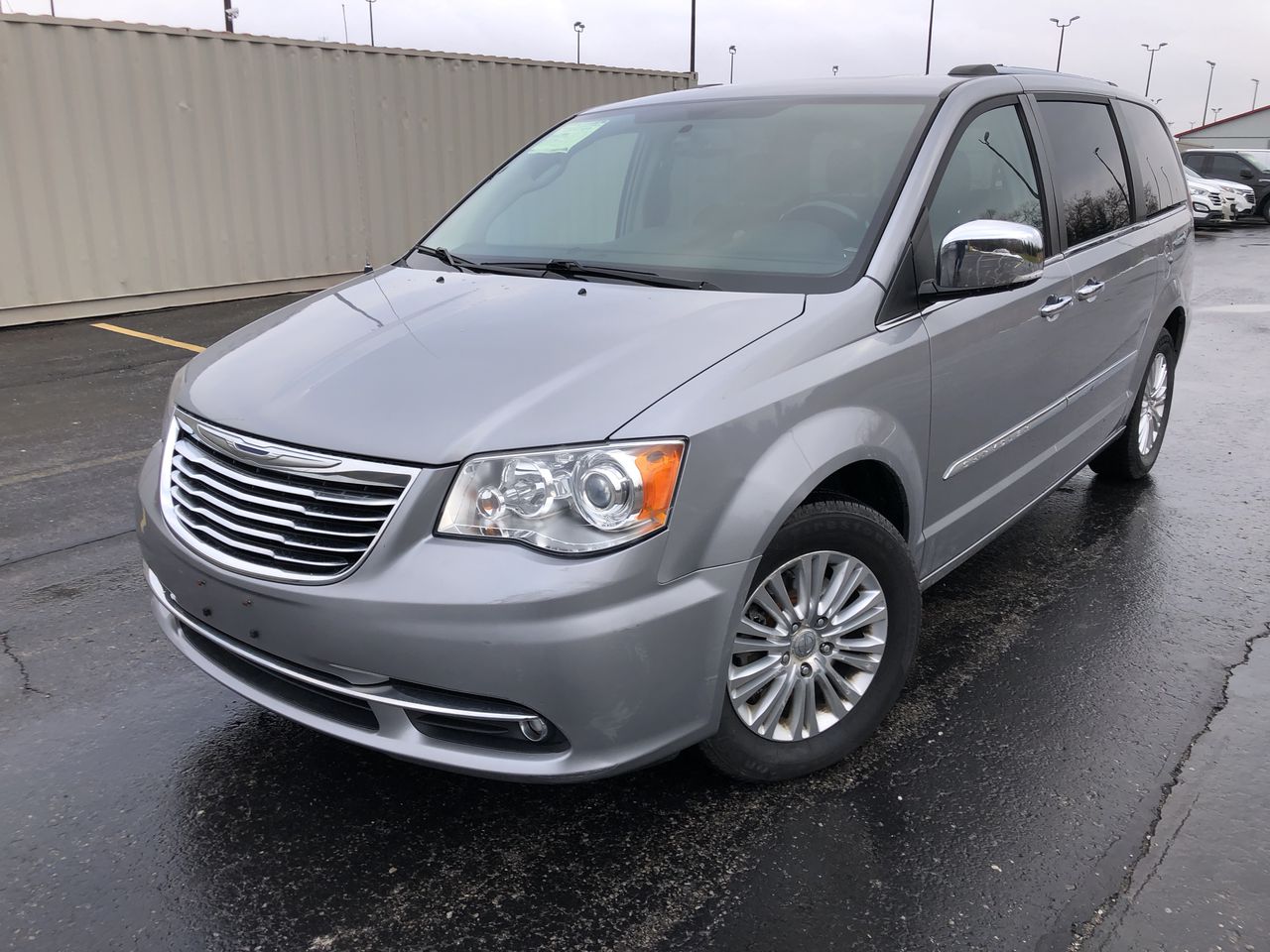 Chrysler Town & Country for sale The Car Guide